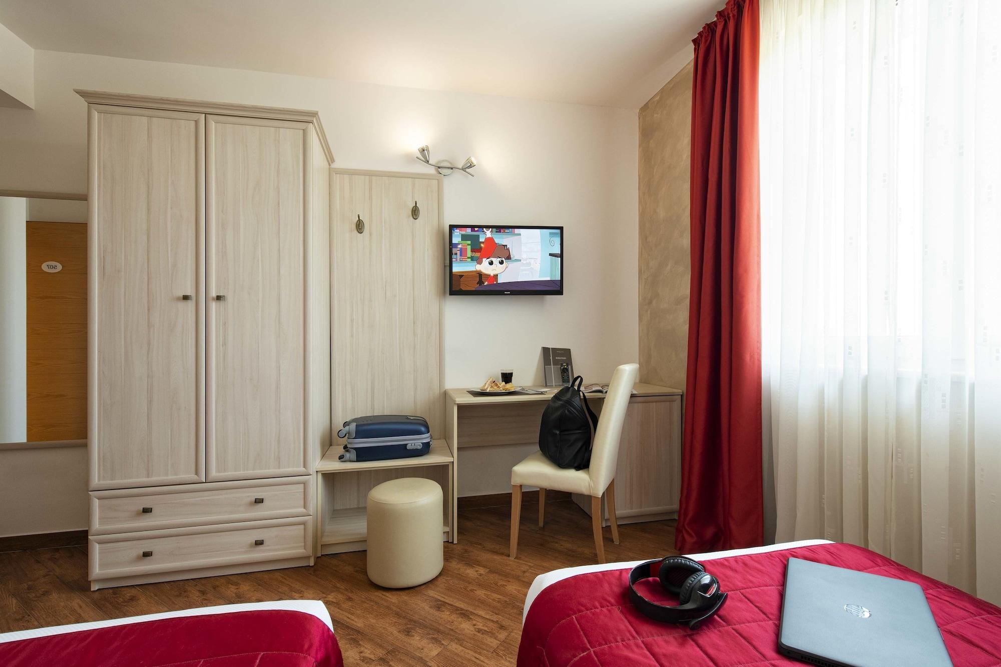 Simon Hotel Pomezia Eksteriør bilde