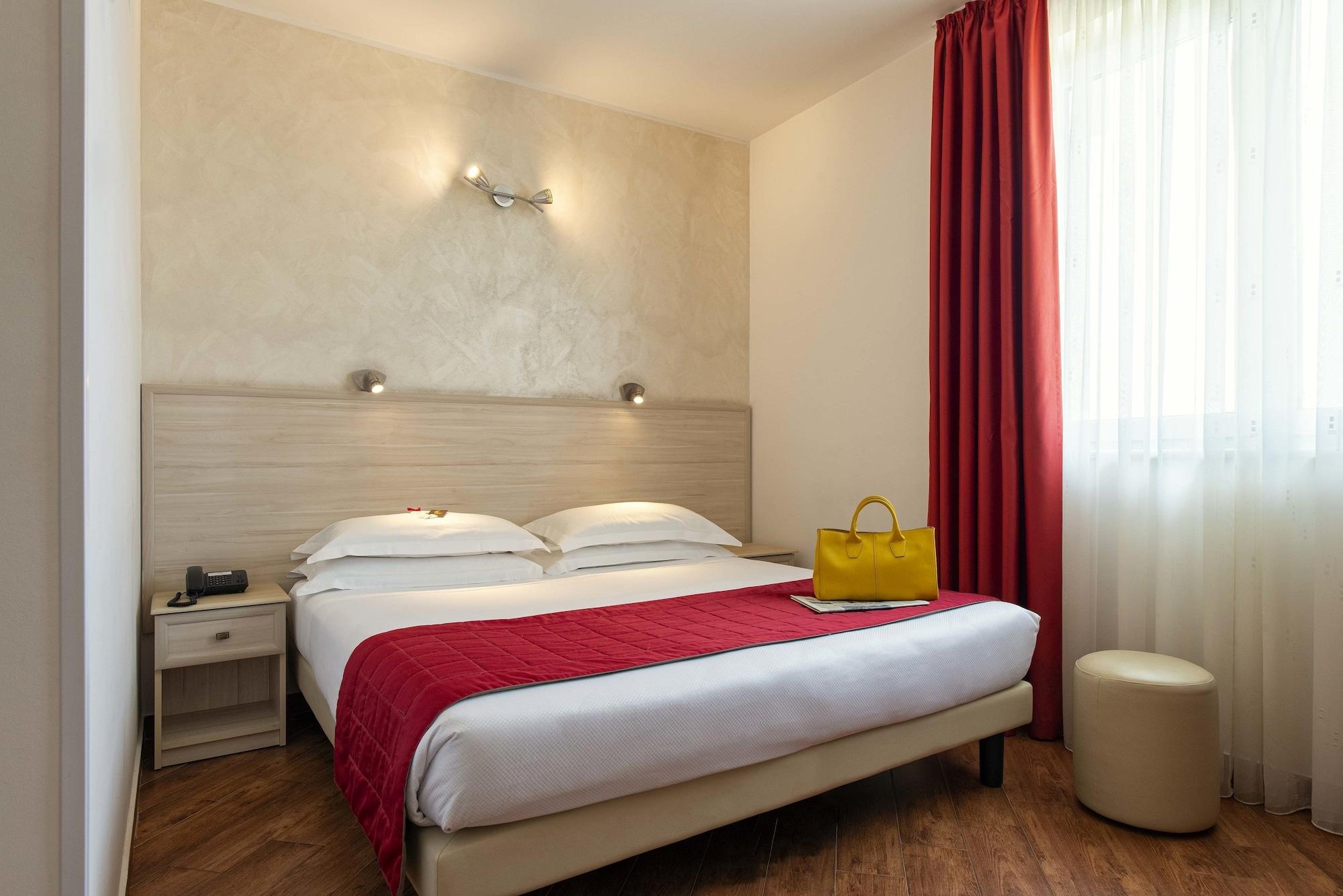 Simon Hotel Pomezia Eksteriør bilde