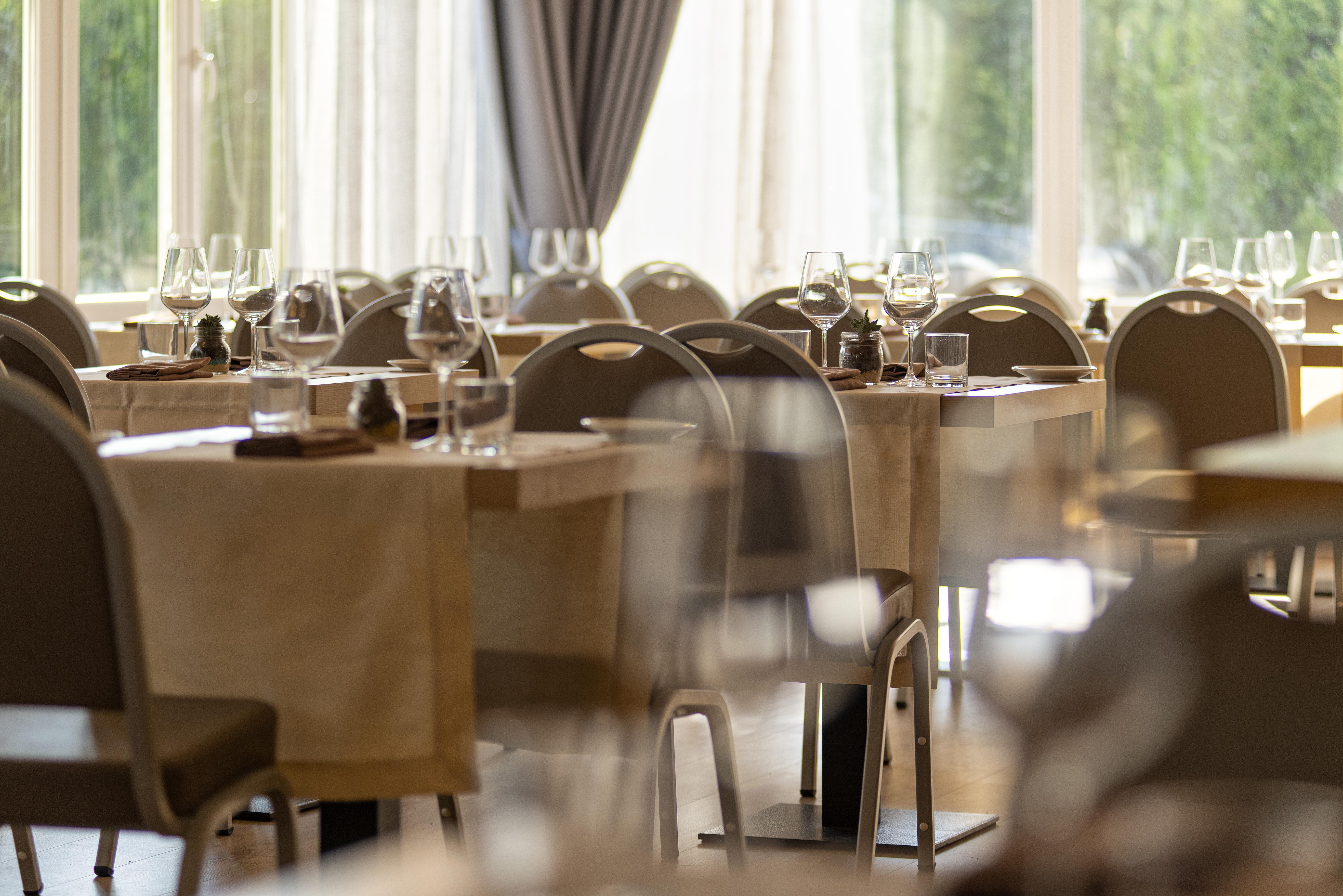 Simon Hotel Pomezia Eksteriør bilde