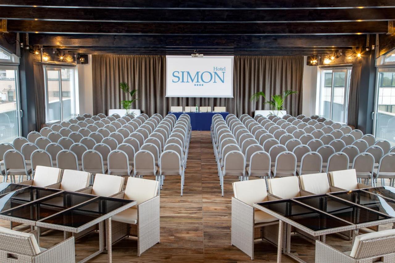 Simon Hotel Pomezia Eksteriør bilde