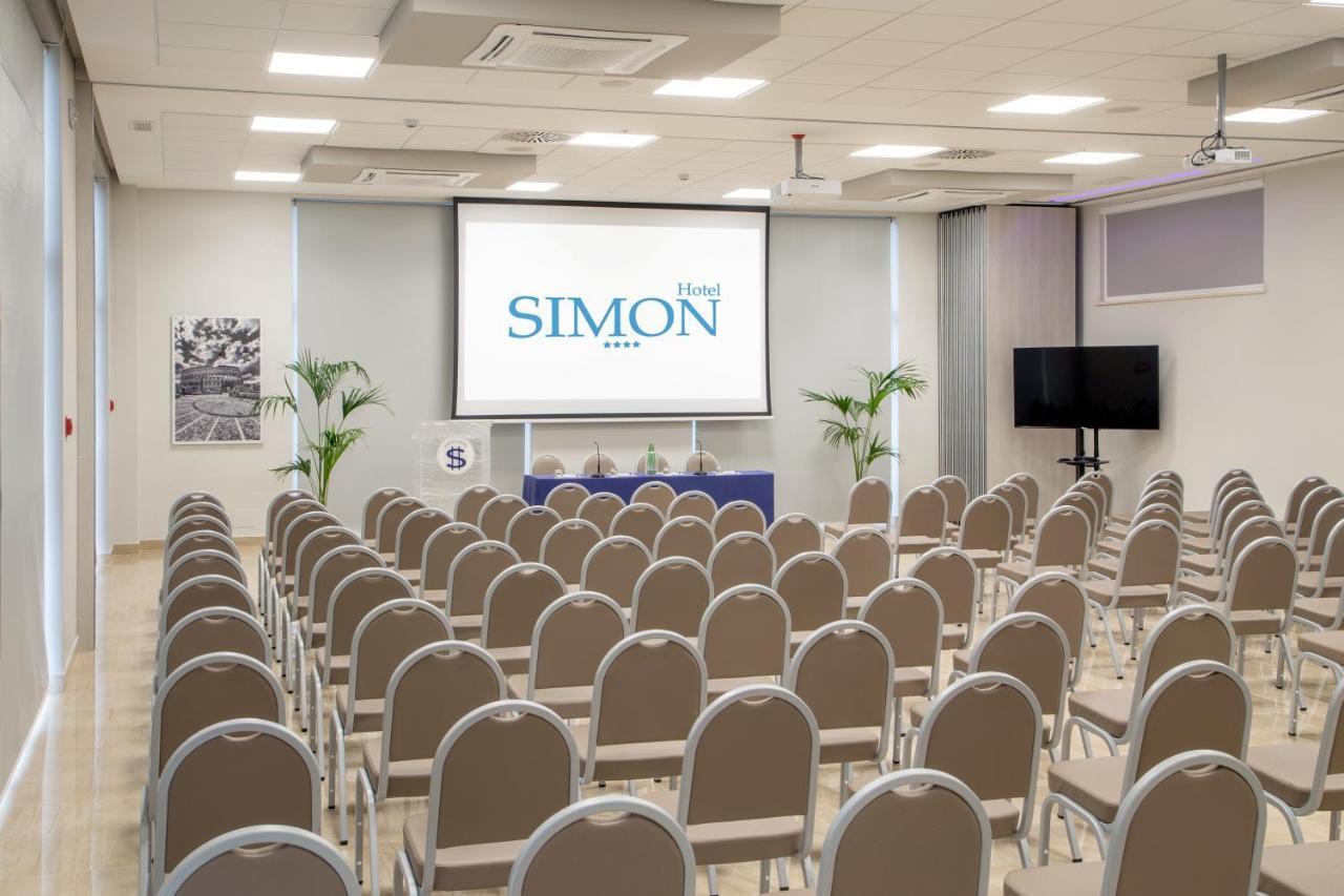 Simon Hotel Pomezia Eksteriør bilde